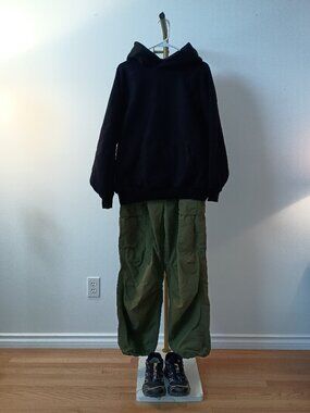 Tna Aritzia Squad Parachute Cargo Pants Olive Green | Y2K Streetwear | L